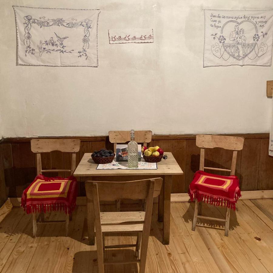 Household Babovic - Old House Miljan'S Valley Andrijevica Bagian luar foto